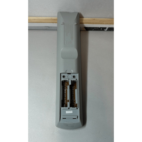 Sony Television Replacement Universal Silver Remote Control Model RM-Yd002 - Picture 6 of 8